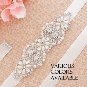 Wedding dress sash satin bow crystals sparkly elegant brand new great condition